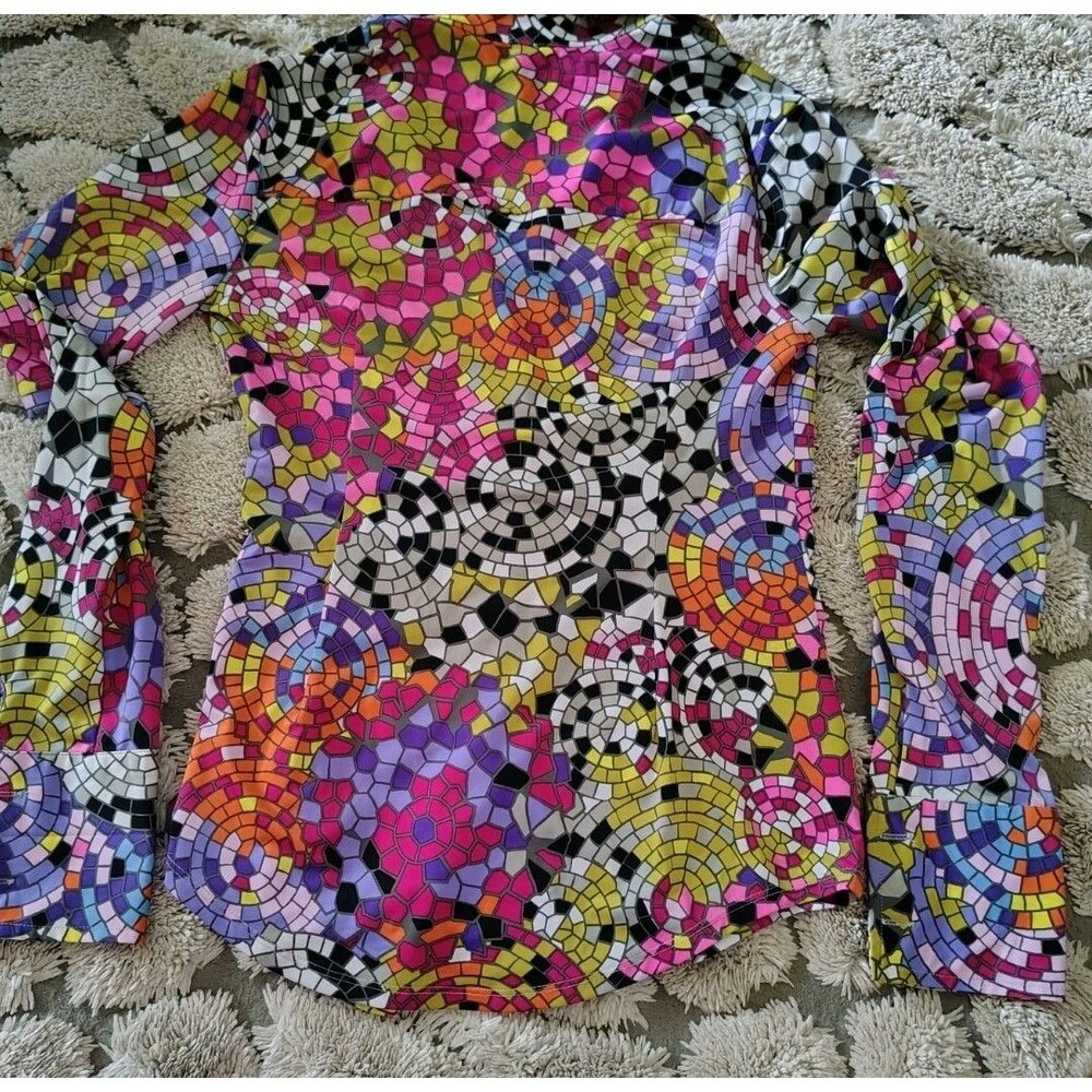 Carmen Marc Valvo Blouse Size S Stained Glass Pattern  French Cuff Metal Buttons - Picture 8 of 8